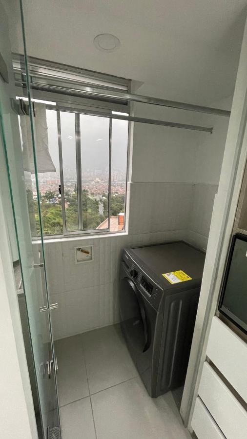 Gray House Medellín